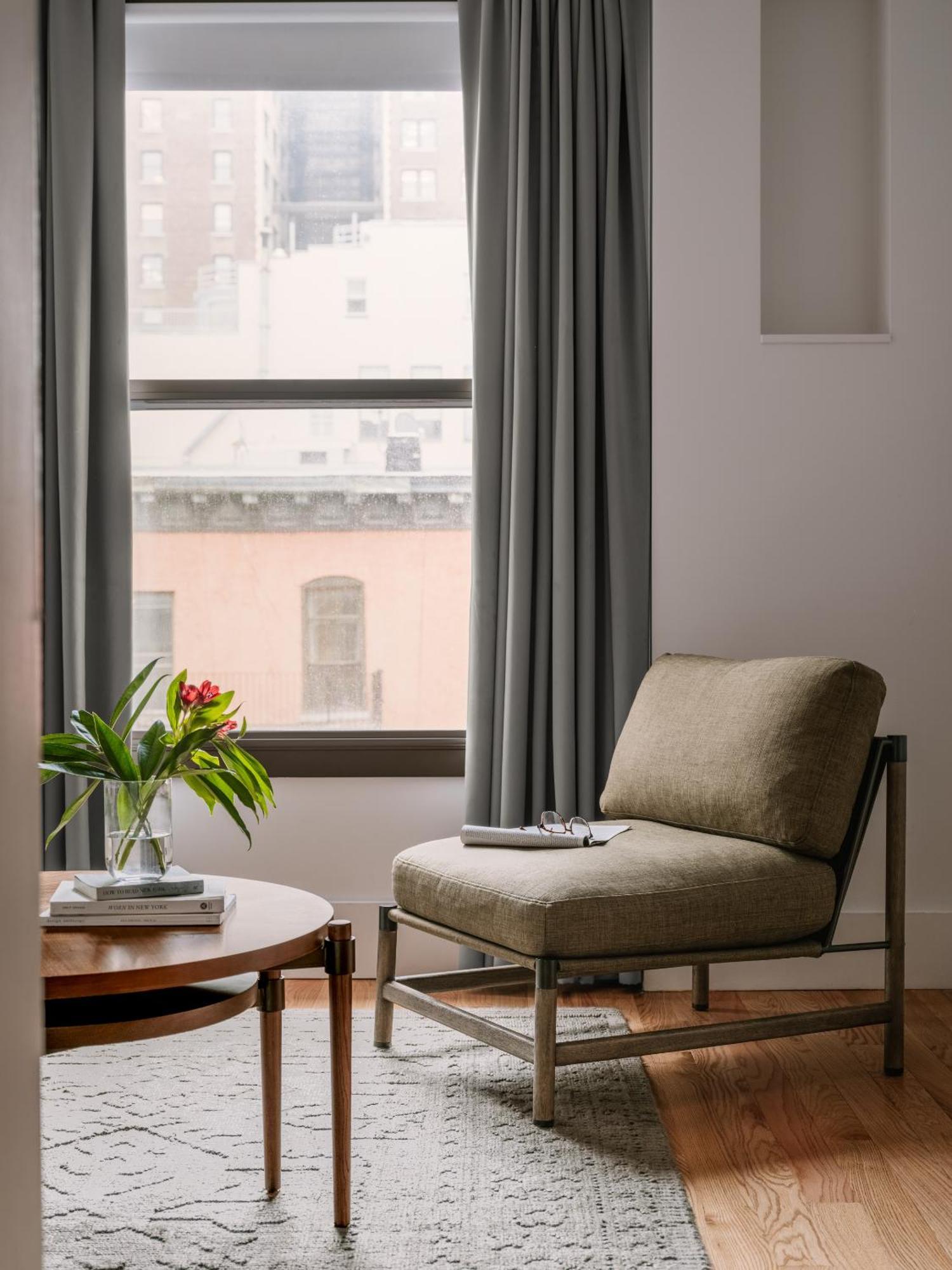 Sonder Duane Street 4*